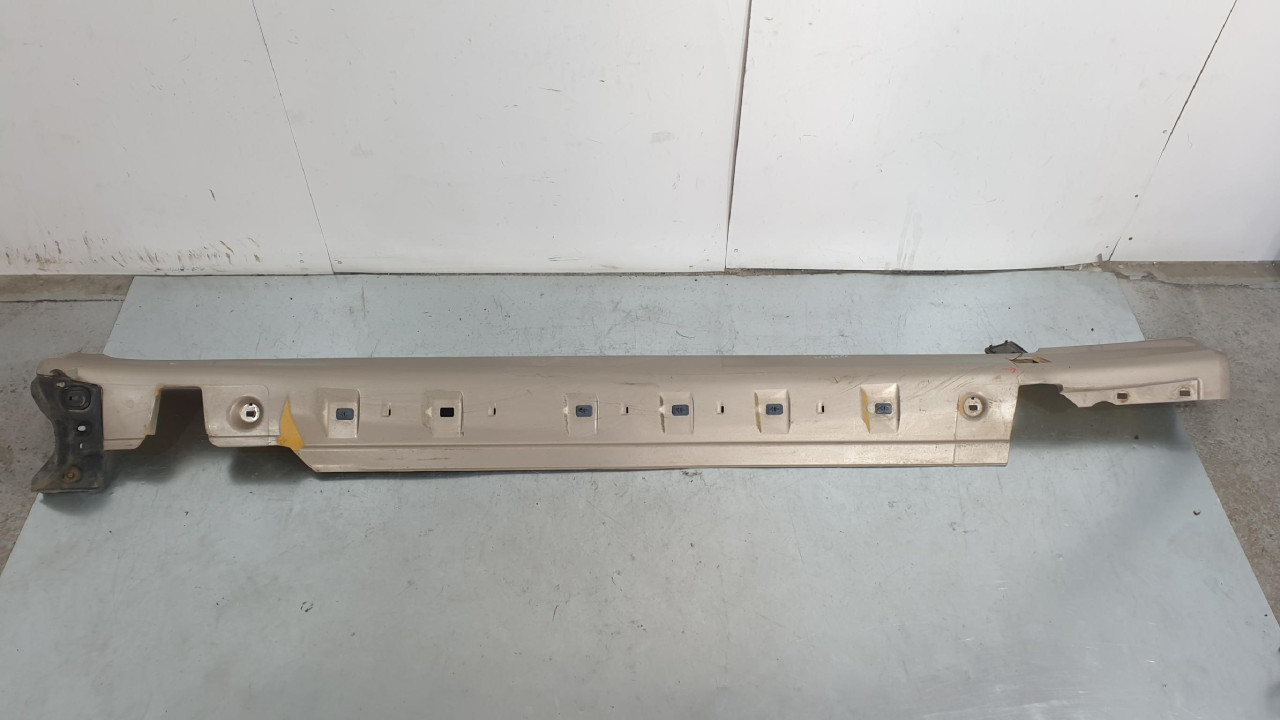 D PVC PRAG LAJSNA E W210 (99-02) A2106908225 DIJELOVI