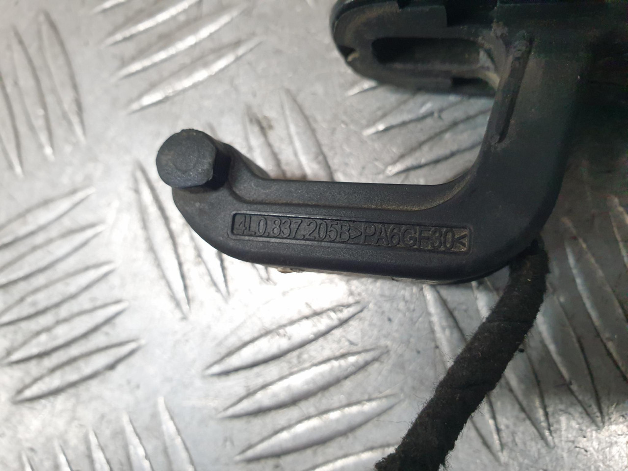 ZD STEKA - RUCKA VRATA Q7 4L (08-15) 4L0837205B