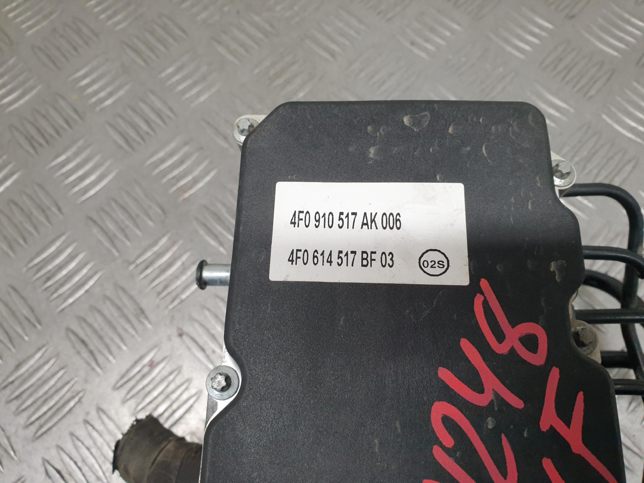 ABS PUMPA A6 4F (08-11) 4F0910517AK 4F0614517BF