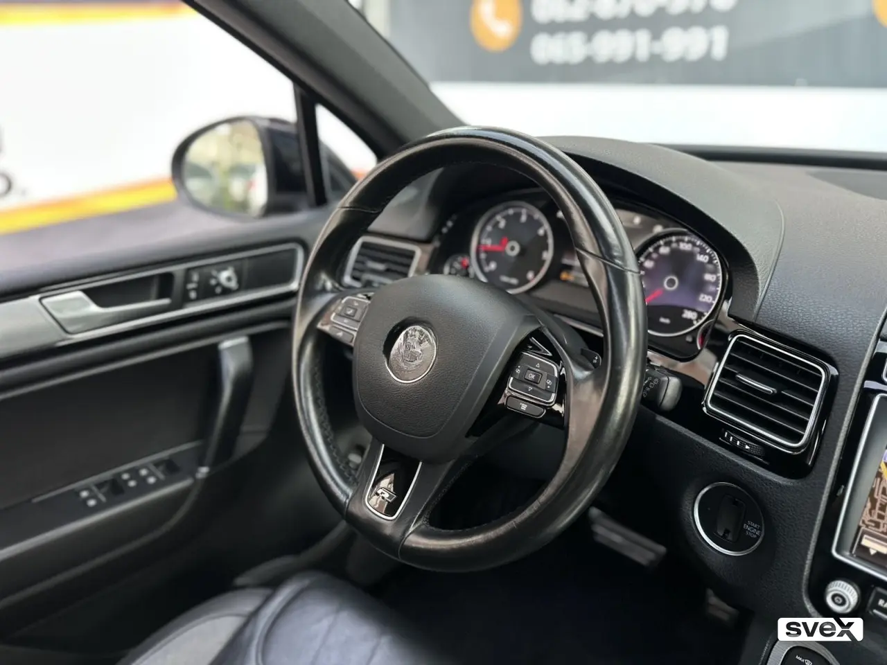 Volkswagen Touareg R-LINE 3.0 TDI 193kw 4X4 FULL 2015