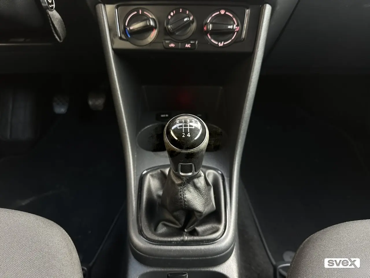 Volkswagen Polo 1.4 TDI 55KW FACELIFT NAVI,ALU 2015