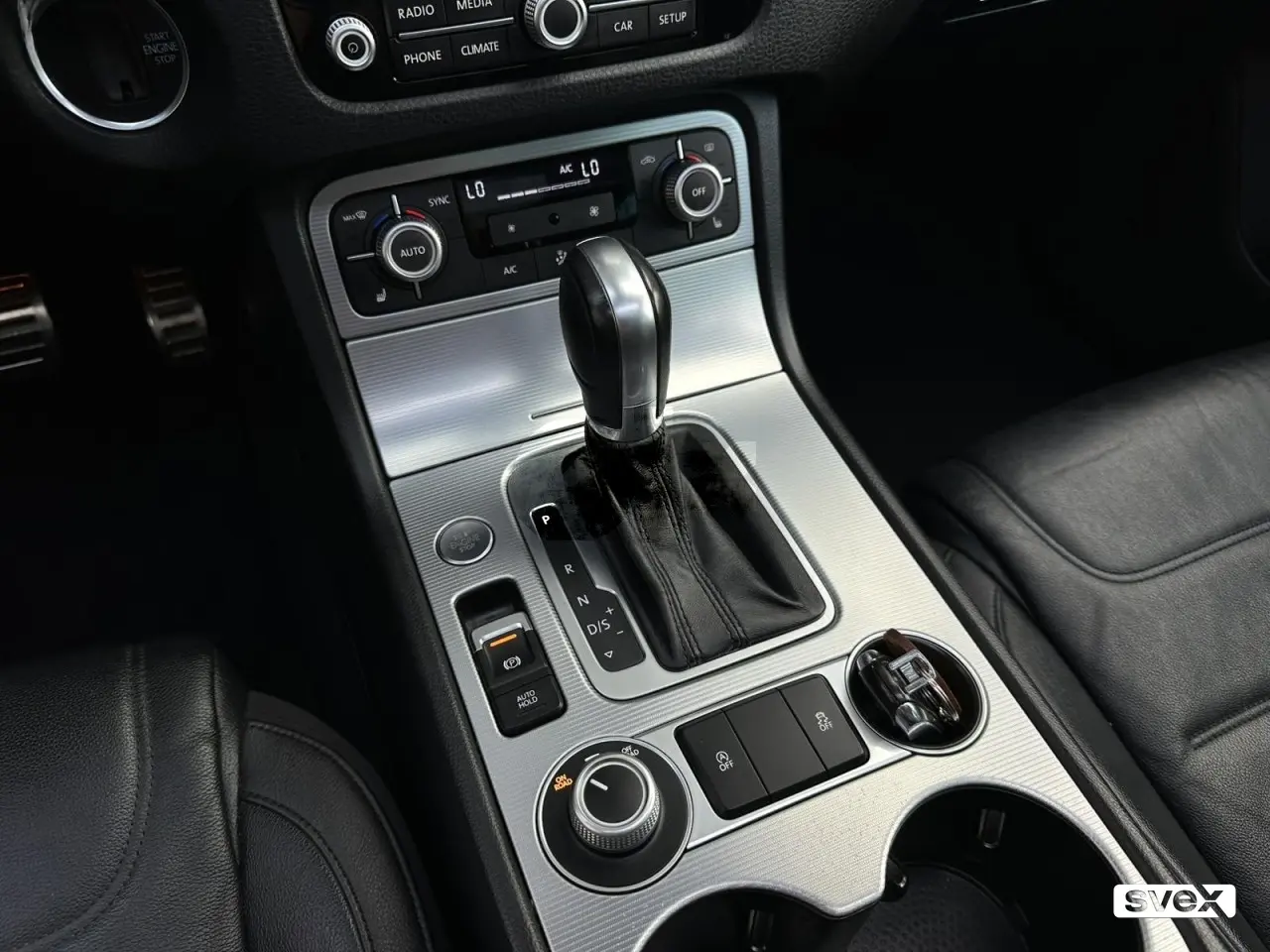 Volkswagen Touareg R-LINE 3.0 TDI 193kw 4X4 FULL 2015