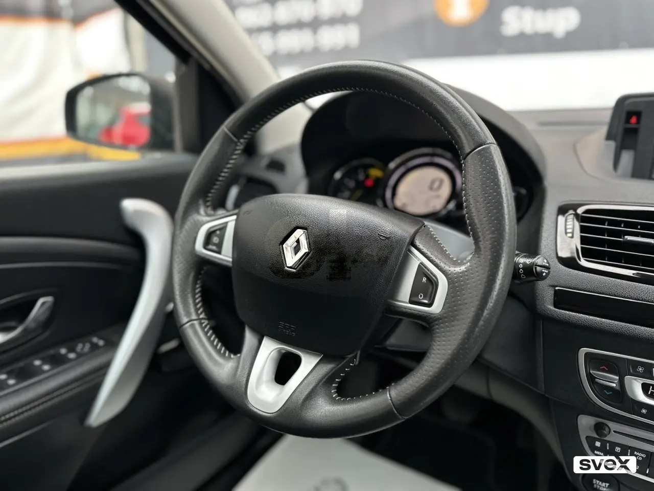 Renault Megane AUTOMATIK 1.5 dCi 81kw BOSE EDITION 2011