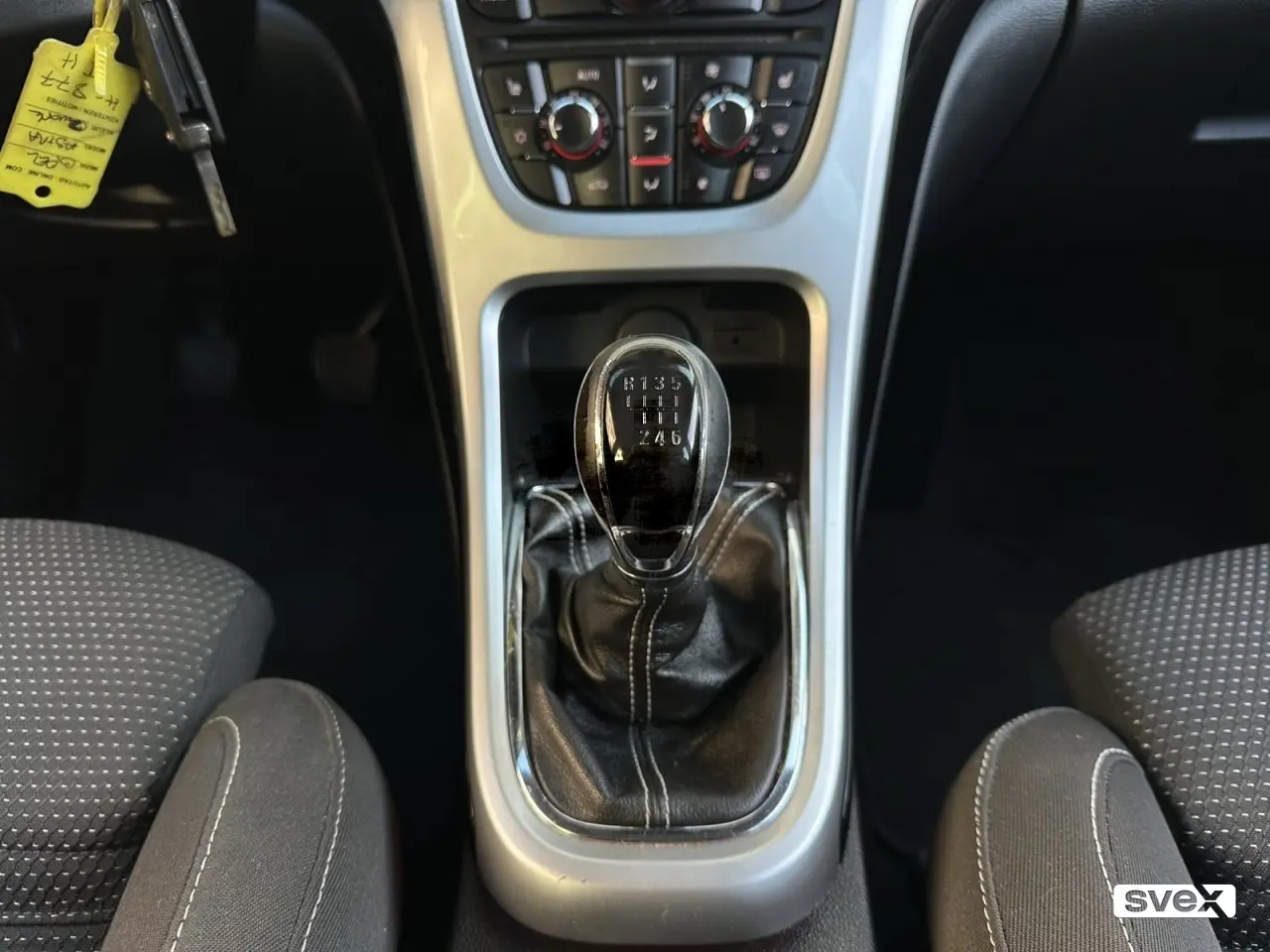Opel Astra J 1.6 TURBO 132KW SPORT ALU,MF-VOLAN 2011