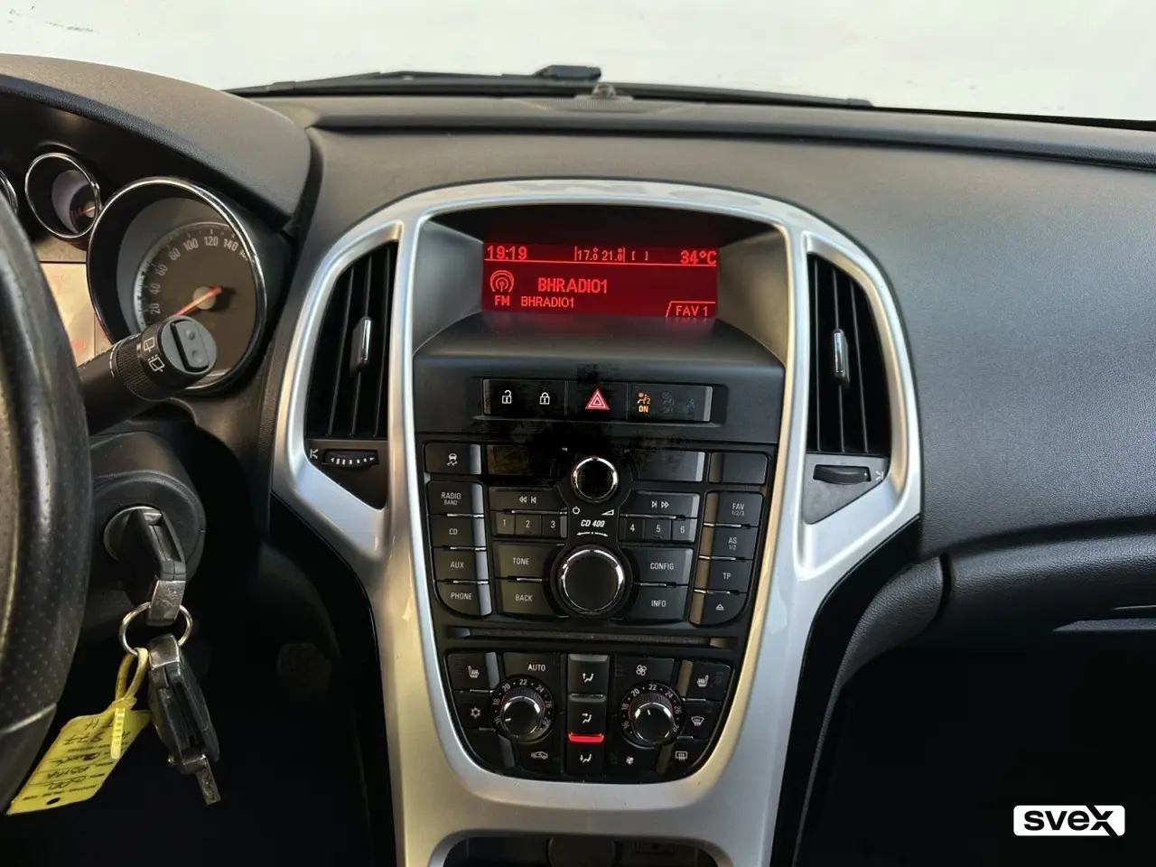 Opel Astra J 1.6 TURBO 132KW SPORT ALU,MF-VOLAN 2011