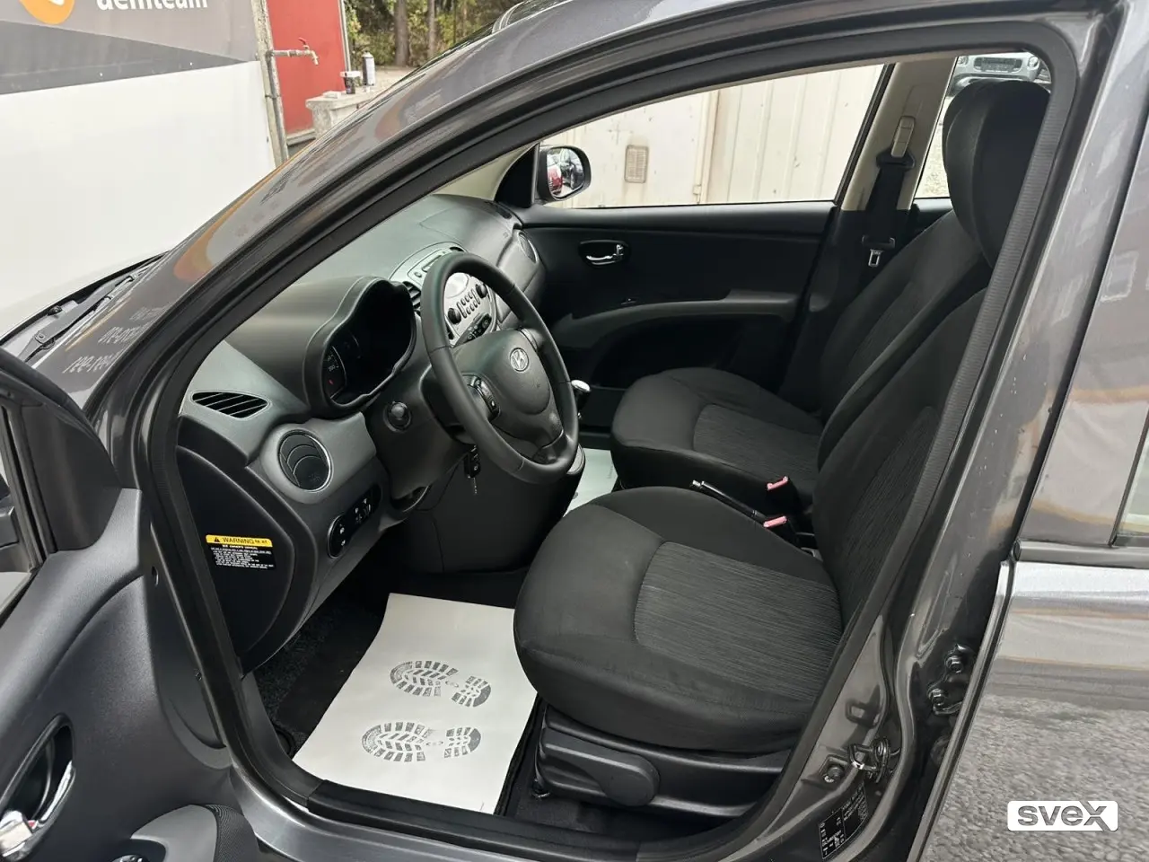 Hyundai i10 1.2 62KW 90.000km! KLIMA,4 VRATA,UVOZ 2011