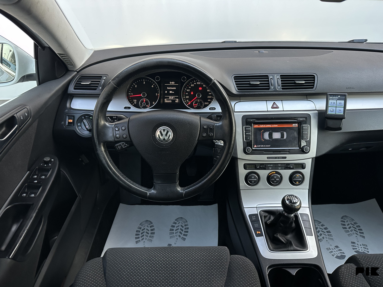 Volkswagen Passat 2.0 TDI 81KW UVOZ CH XENON,NAVI 2009