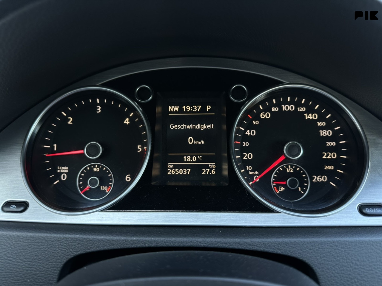 Volkswagen Passat B6 2.0 TDI DSG HIGHLINE UVOZ CH! 2009