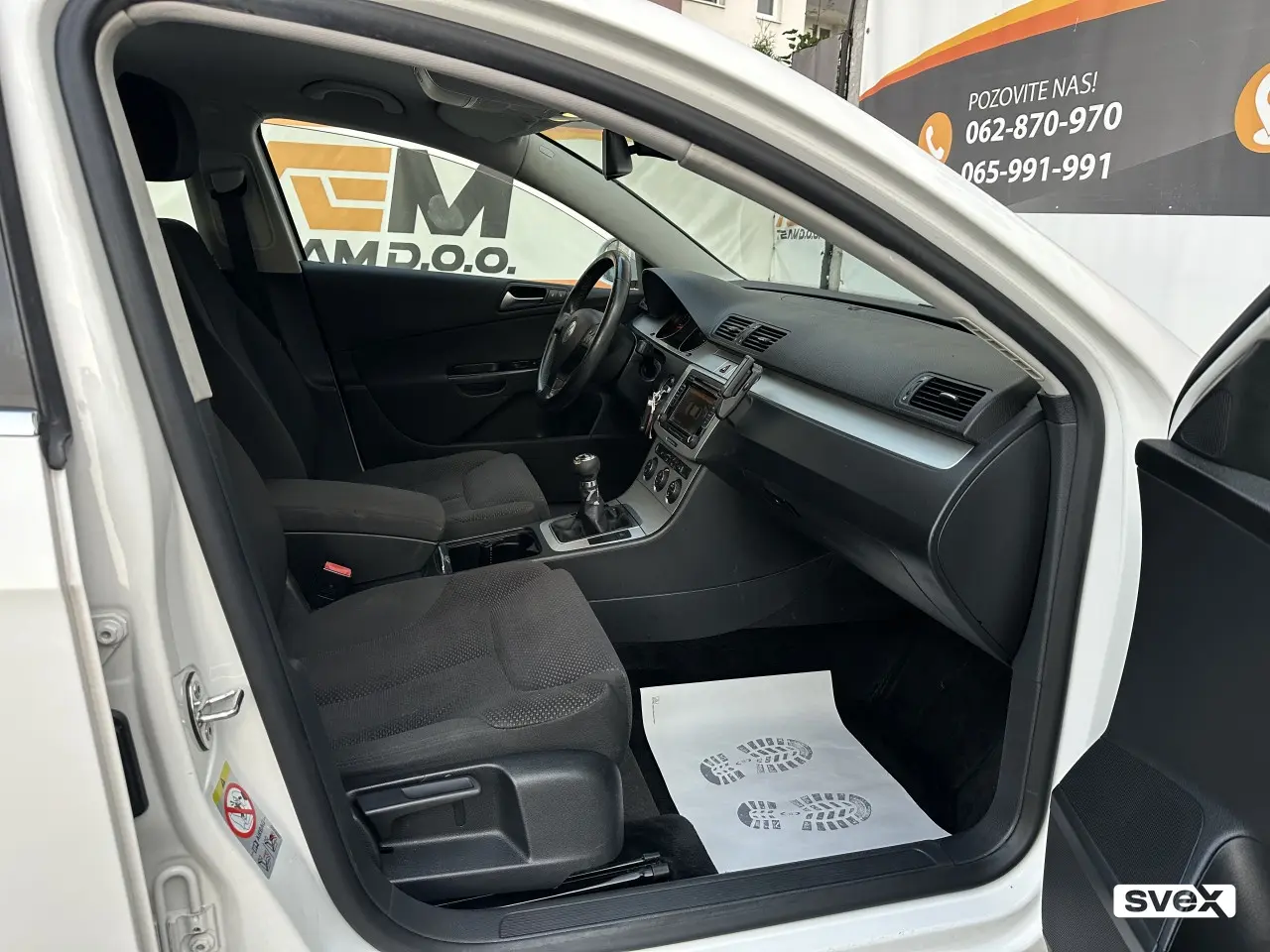 Volkswagen Passat 2.0 TDI 81KW UVOZ CH XENON,NAVI 2009
