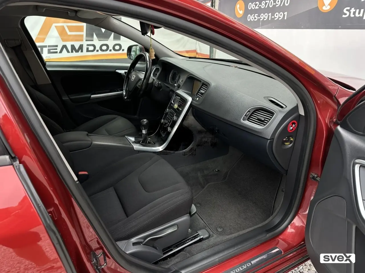 Volvo V60 D2 1.6 D 84KW NAVIGACIJA,XENON,REG* 2012