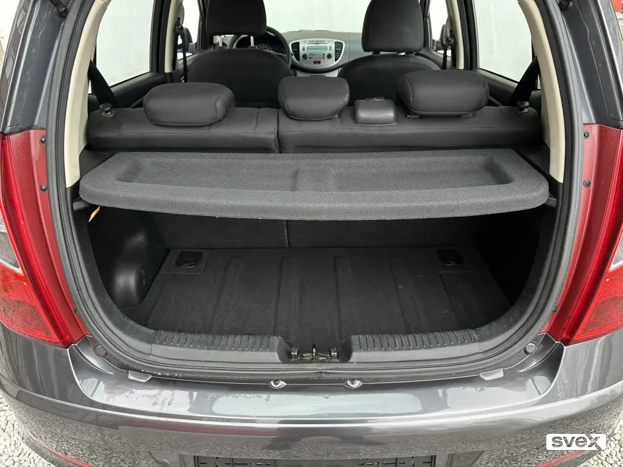 Hyundai i10 1.2 62KW 90.000km! KLIMA,4 VRATA,UVOZ 2011