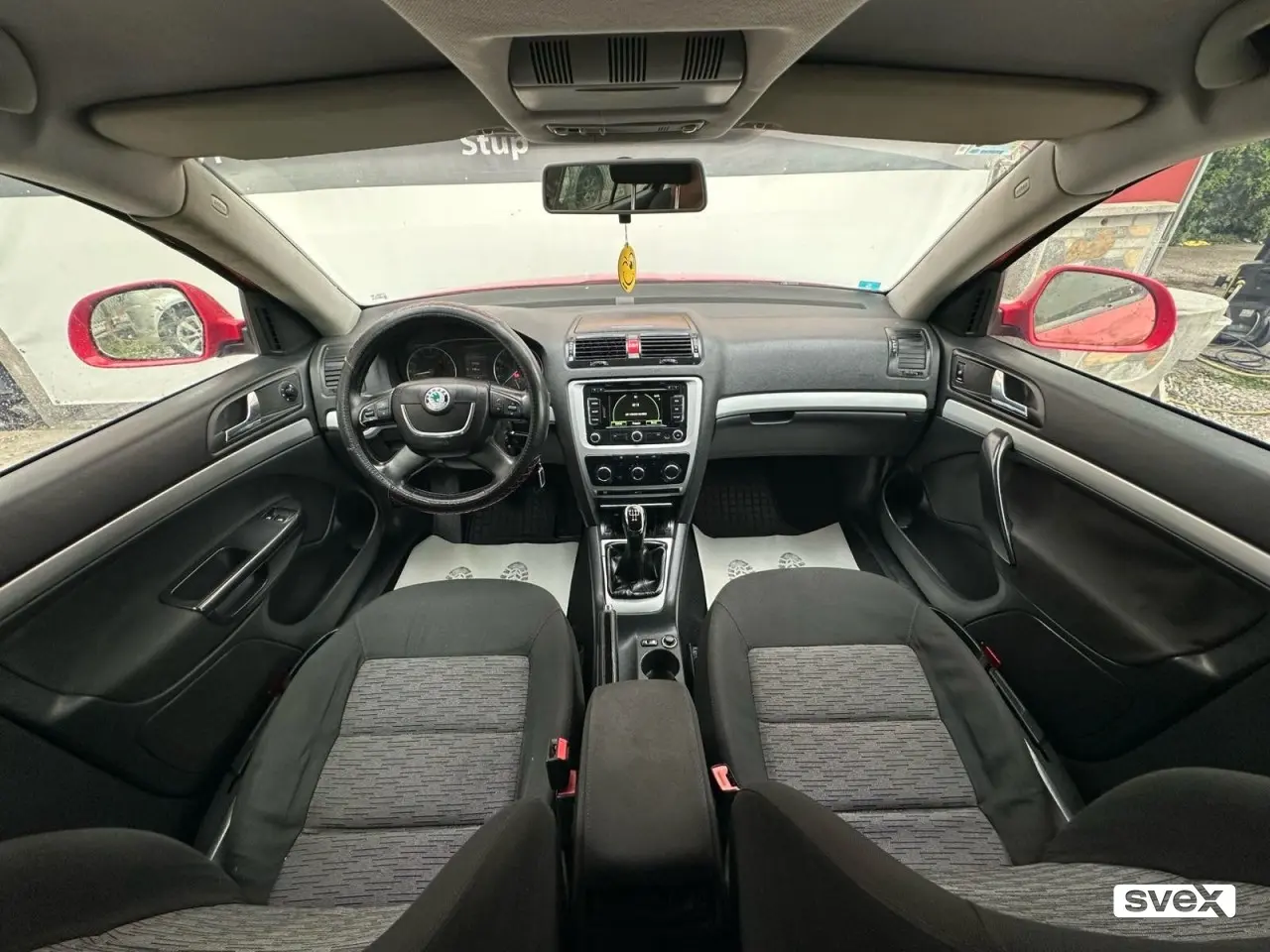 Škoda Octavia 1.6 TDI 77KW and LIMUZINA MF-VOLAN,NAVI 2011