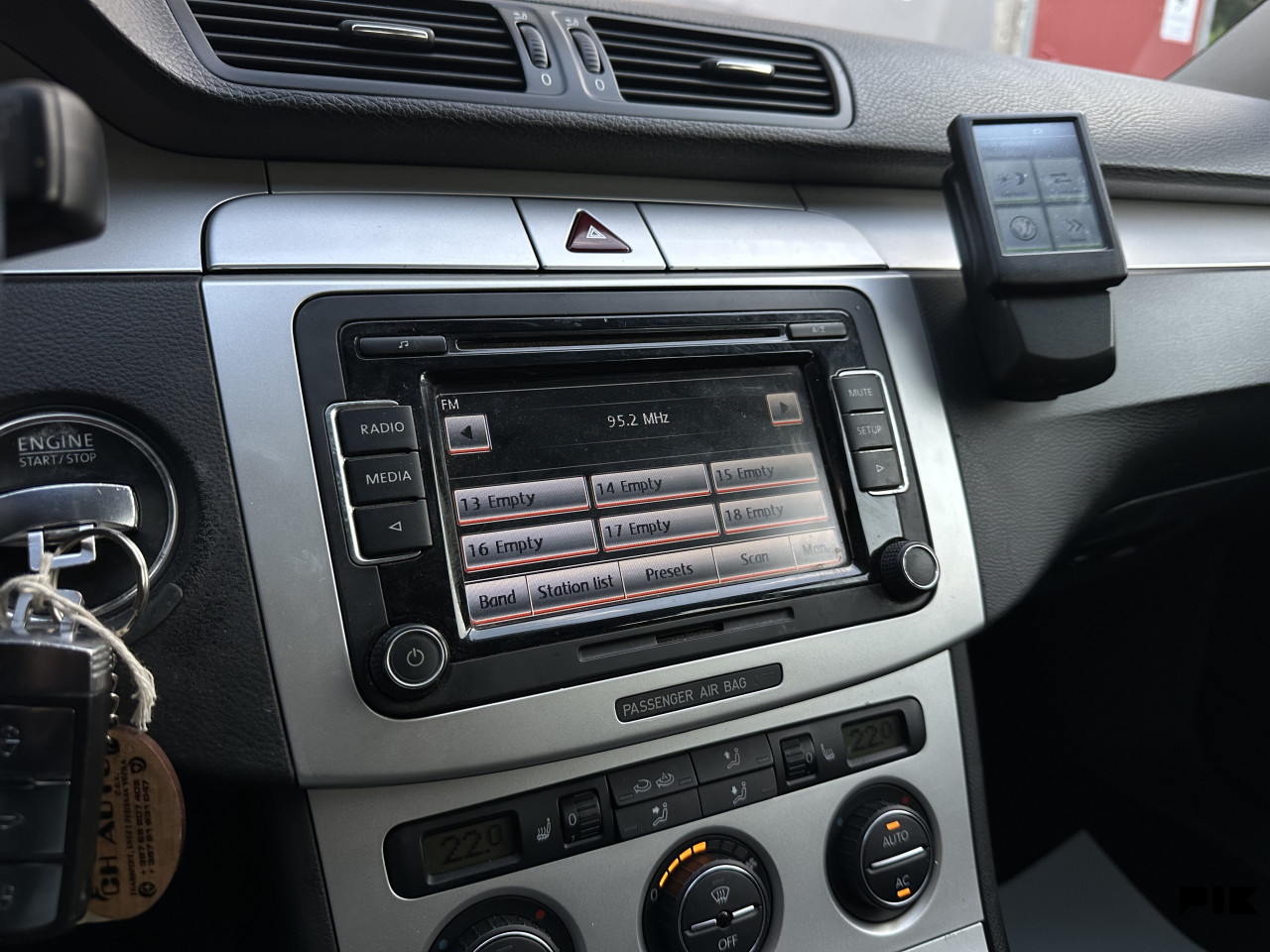 Volkswagen Passat 2.0 TDI 81KW UVOZ CH XENON,NAVI 2009