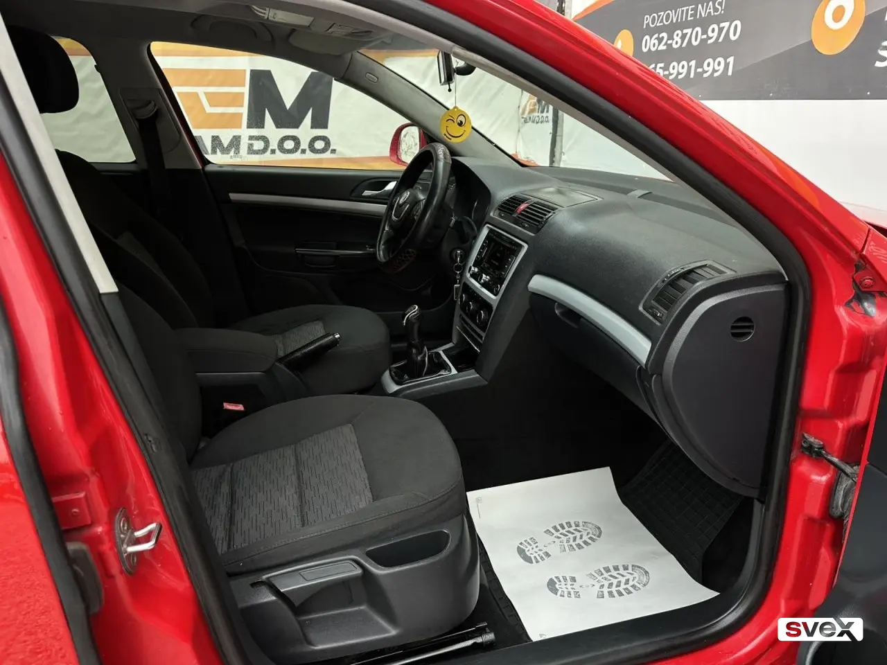 Škoda Octavia 1.6 TDI 77KW and LIMUZINA MF-VOLAN,NAVI 2011