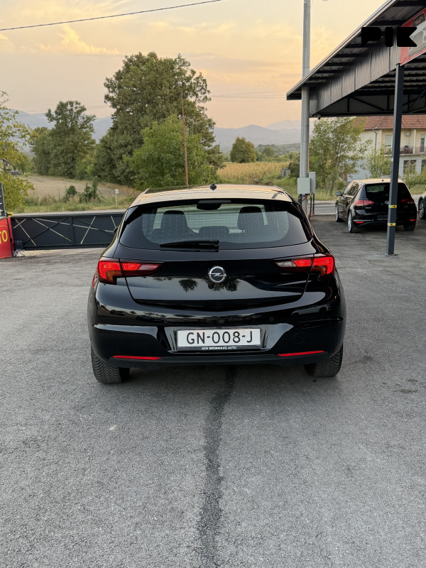 Opel Astra 2021 dizel 77kw edition