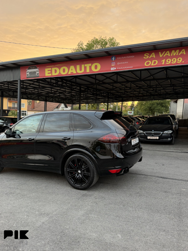 Porsche Cayenne mod2013 sport design automatik 4x4