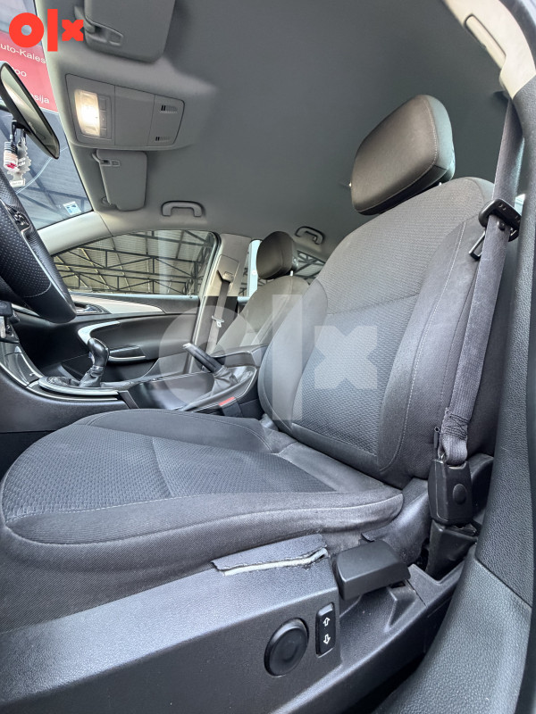 Opel Insignia 2014 novi model 2.0CDTI dizel xenon led diode