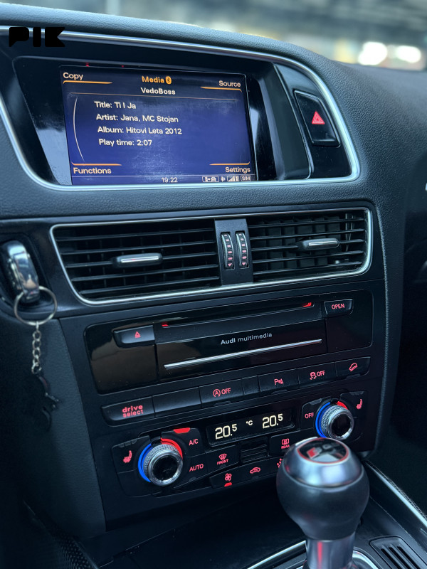 Audi SQ-5 active sound 313ks 3.0 BITDI mod 2015 quattro