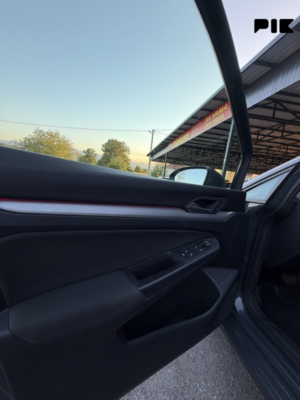 Golf 8 avant 2022 DSG automatik style 2.0TDI