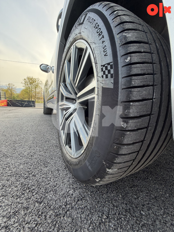 Audi Q8 50 mod 2020 3.0TDI 3x sline matrix full oprema