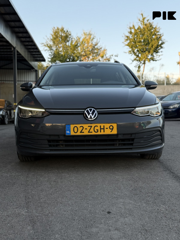 Golf 8 avant 2022 DSG automatik style 2.0TDI