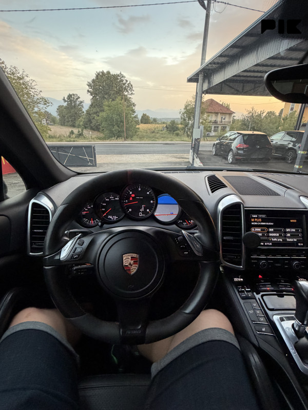 Porsche Cayenne mod2013 sport design automatik 4x4