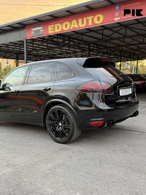 Porsche Cayenne mod2013 sport design automatik 4x4