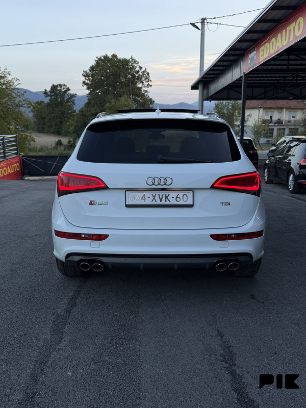 Audi SQ-5 active sound 313ks 3.0 BITDI mod 2015 quattro