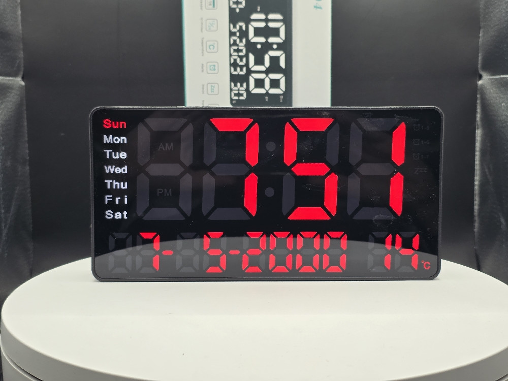 DIGITALNI SAT - DATUM - TEMPERATURA