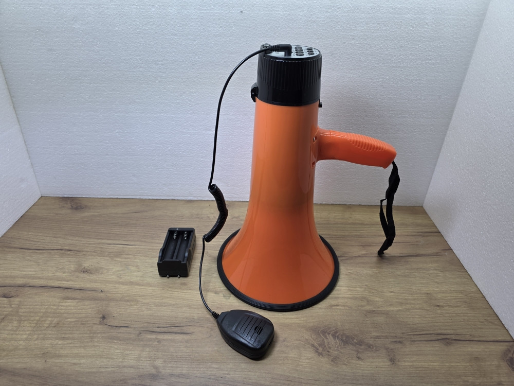 Megafon sa Bluetooth USB i mikrofonom - Veleprodaja
