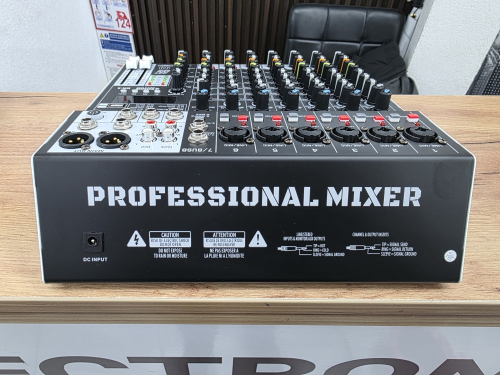 Audio mikseta SONIQ MR-8 profesionalna 8 kanala DSP USB