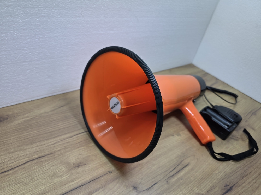 Megafon sa Bluetooth USB i mikrofonom - Veleprodaja