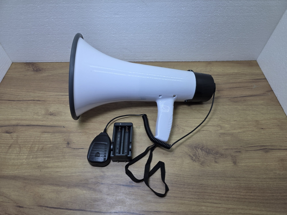Megafon sa Bluetooth USB i mikrofonom - Veleprodaja