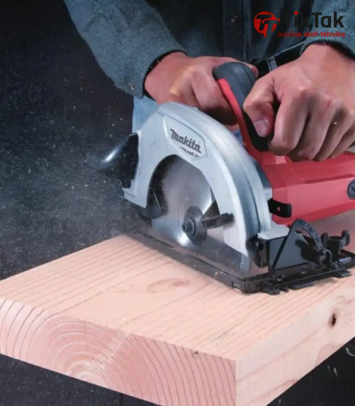 Makita MT - Ručna kružna pila M5802