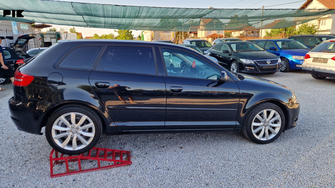 AUDI A3 SPORTBACK 1.6TDI 2010 77KW UVOZ NJEMACKA
