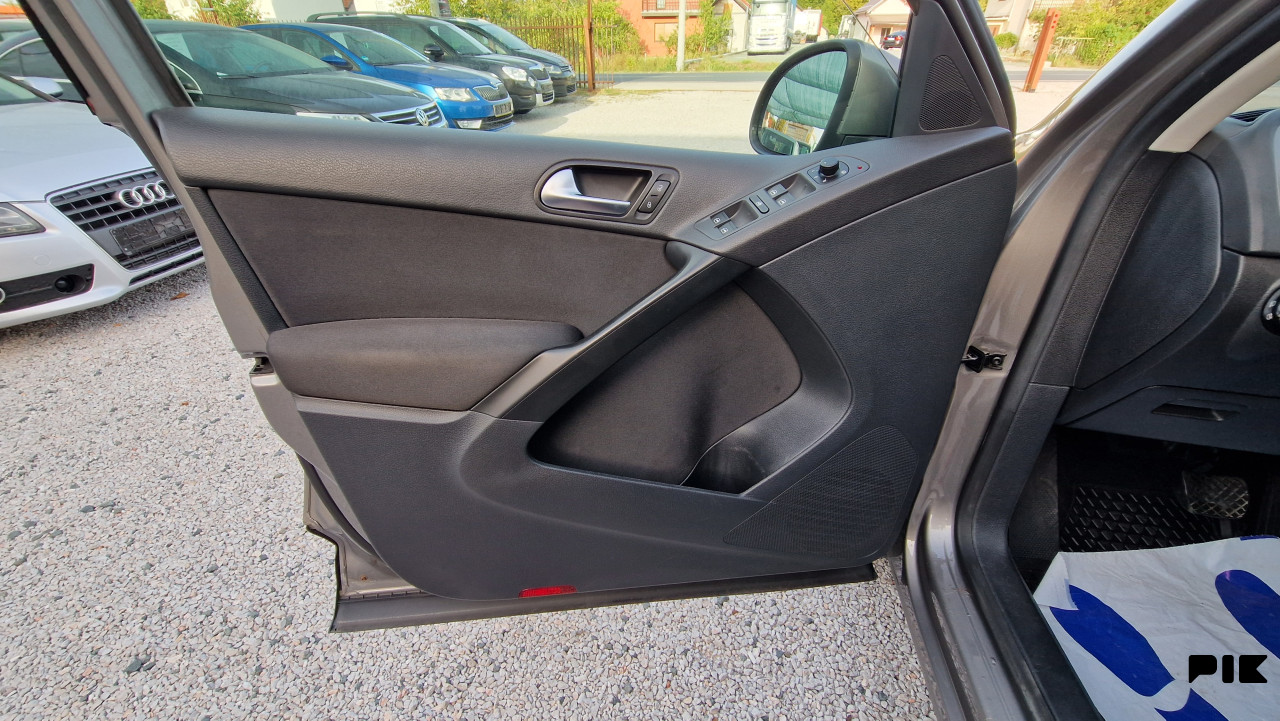 VW TIGUAN DSG 4X4 2010 103KW TOP STANJE UVOZ NJEMACKA