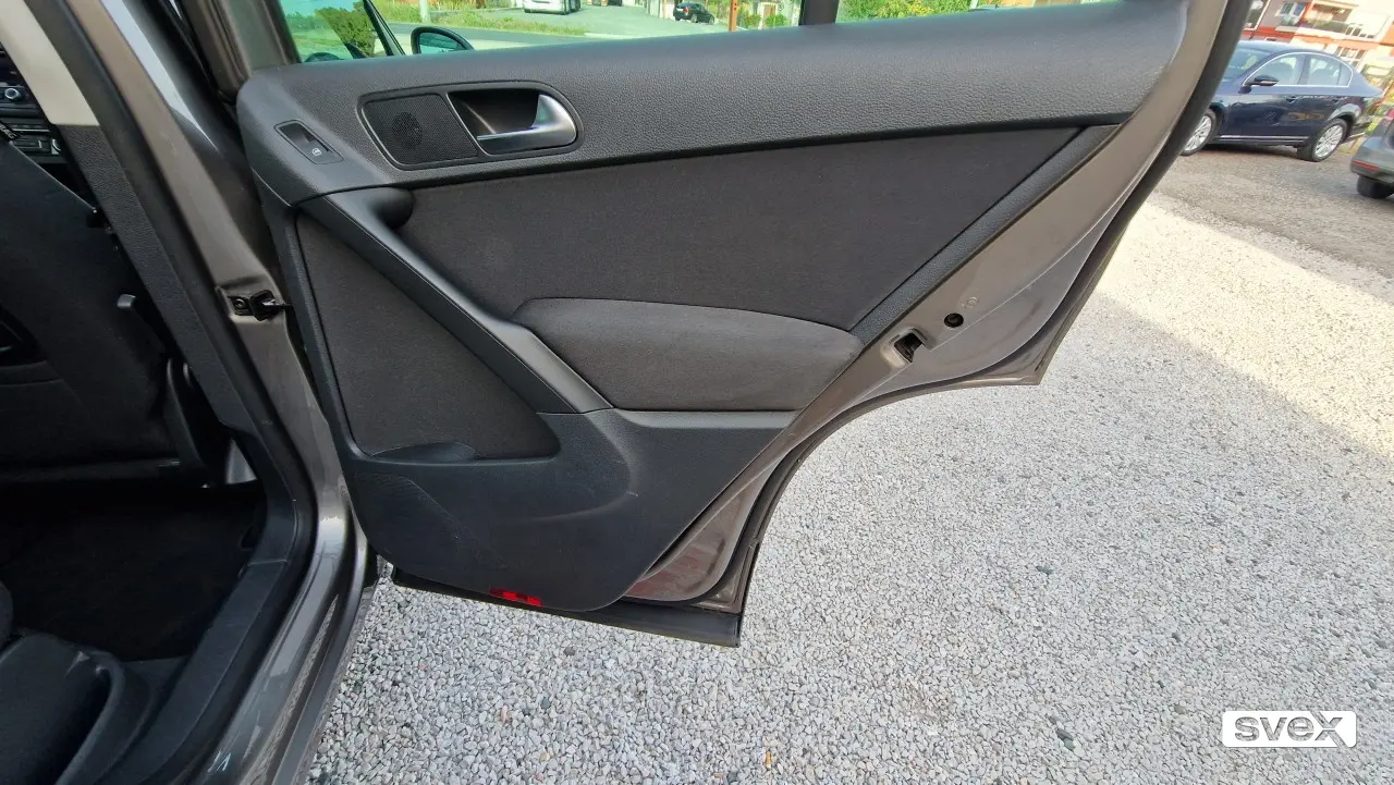 VW TIGUAN DSG 4X4 2010 103KW TOP STANJE UVOZ NJEMACKA