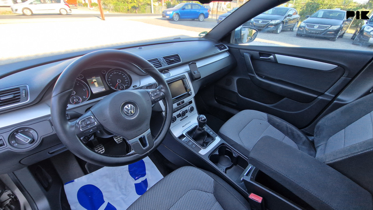 VW PASSAT 7 B7 ALLTRACK 2012 2.0TDI 103KW  UVOZ NJEMACKA