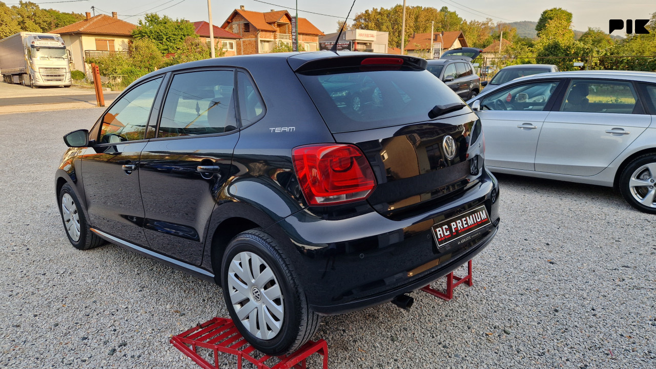 VW POLO 1.6TDI 77KW 2011 TOP STANJE TEAM OPREMA   UVOZ