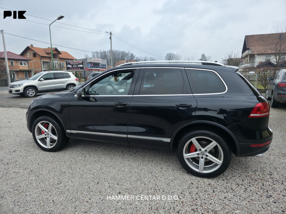 TOUAREG 7P 3.0 4X4 DSG NIJE ZRAK ZAMJENA