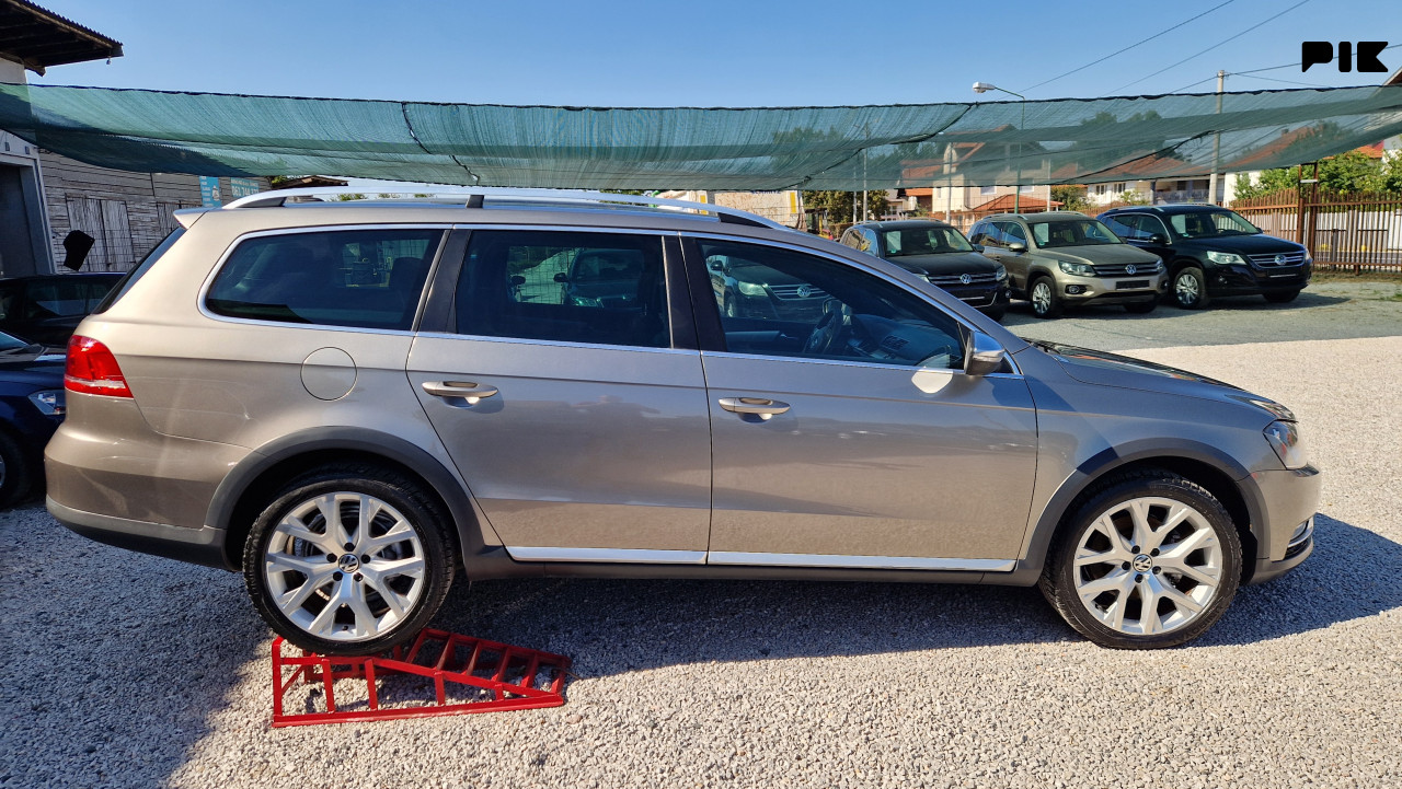 VW PASSAT 7 B7 ALLTRACK 2012 2.0TDI 103KW  UVOZ NJEMACKA