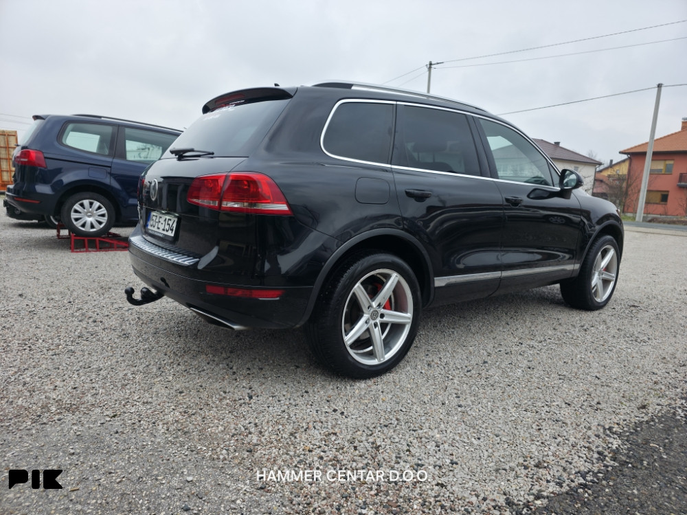 TOUAREG 7P 3.0 4X4 DSG NIJE ZRAK ZAMJENA