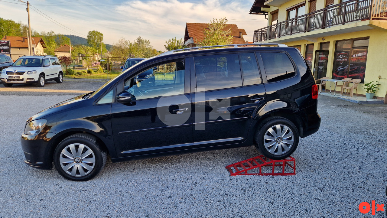 TOURAN 2.0TDI 103KW 2010 7 SJEDISTA UVOZ NJEMACKA