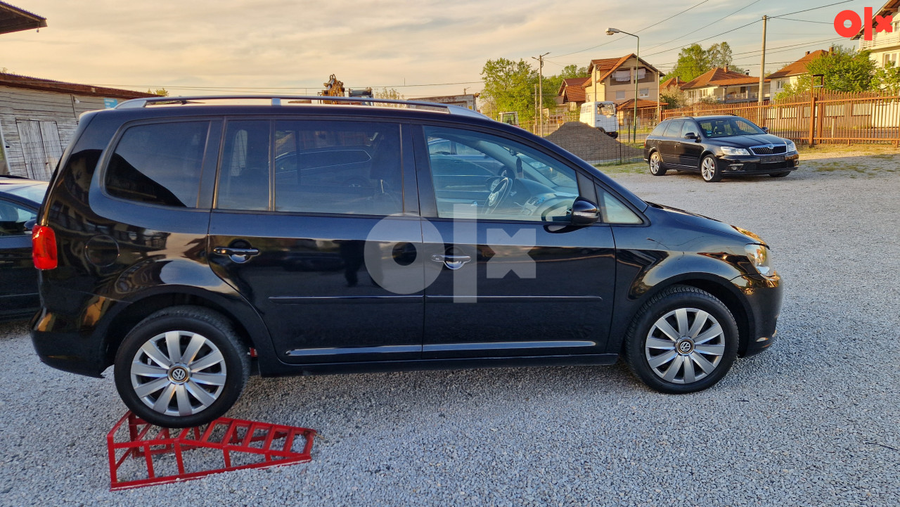 TOURAN 2.0TDI 103KW 2010 7 SJEDISTA UVOZ NJEMACKA
