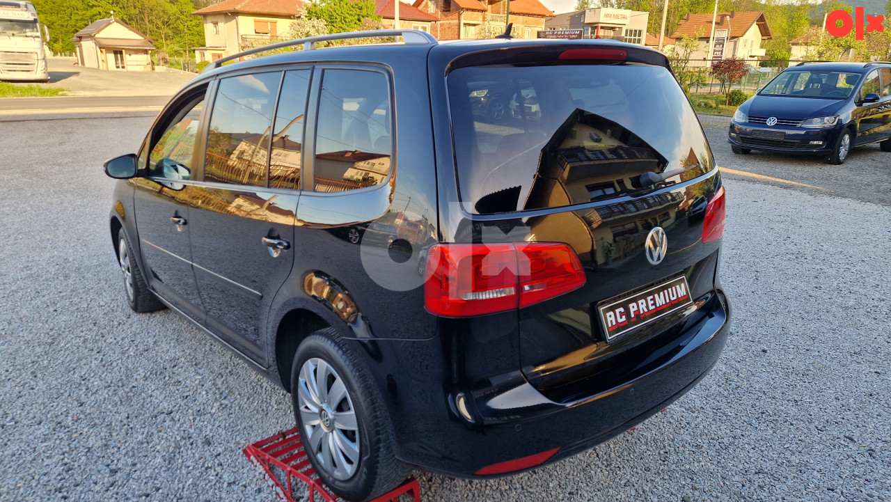 TOURAN 2.0TDI 103KW 2010 7 SJEDISTA UVOZ NJEMACKA