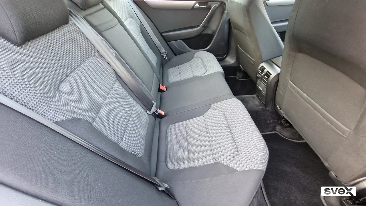 VW PASSAT 7 B7 2.0 TDI 103KW 2011 LIMUZINA  UVOZ NJEMACKA