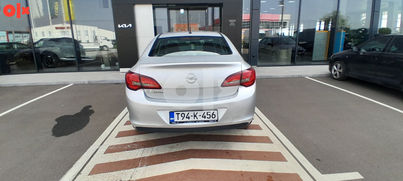 Opel Astra 2016