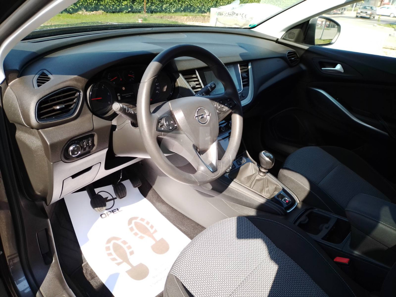 Opel Grandland X 2019