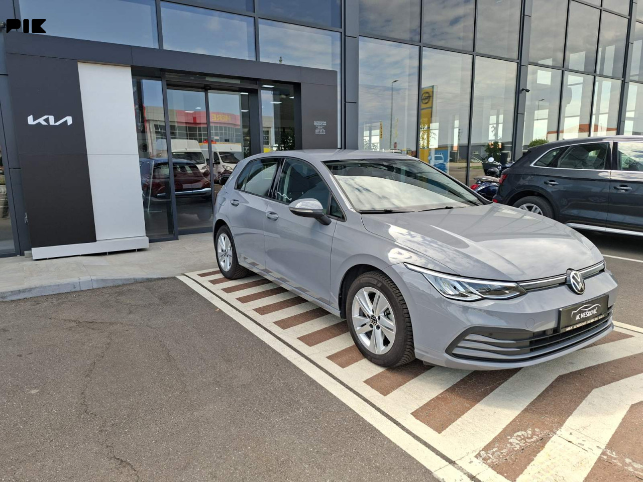 Volkswagen Golf 2021