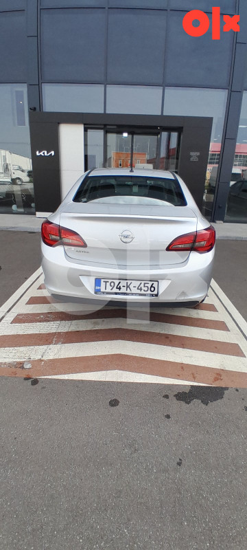 Opel Astra 2016